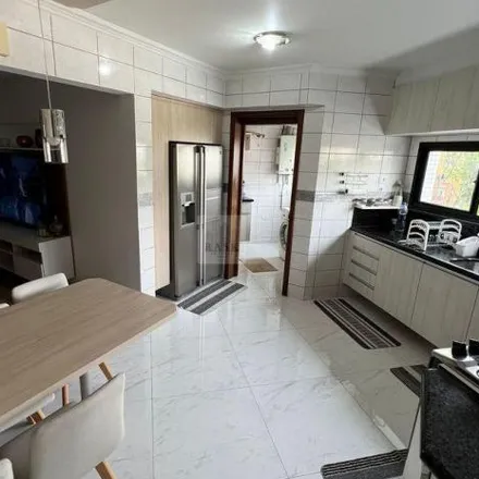 Buy this 4 bed apartment on Rua Estados Unidos 1313 in Bacacheri, Curitiba - PR
