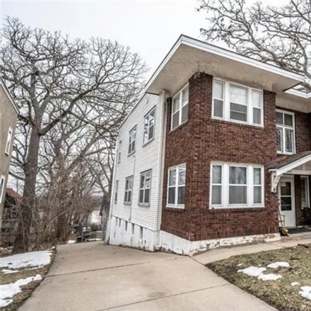 Buy this 6 bed house on The Malcolm Willey House in 255 Southeast Bedford Street, Minneapolis