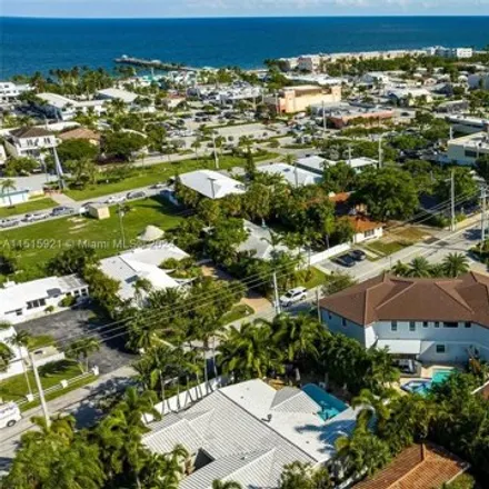 Image 7 - 205 Neptune Avenue, Lauderdale-by-the-Sea, Broward County, FL 33308, USA - House for sale