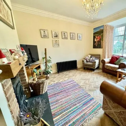 Image 3 - The Avenue, Middlesbrough, TS7 0AR, United Kingdom - House for sale