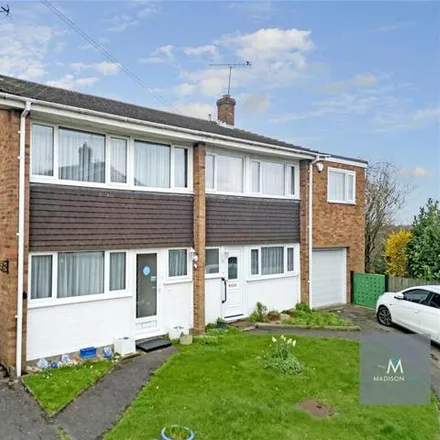 Buy this 3 bed house on Maypole Drive in Chigwell Row, IG7 6DE