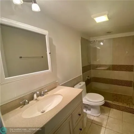 Image 7 - 625 Antioch Ave Apt 108, Fort Lauderdale, Florida, 33304 - Apartment for rent