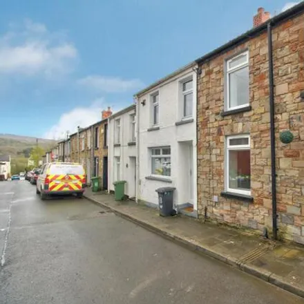 Buy this 2 bed townhouse on Windsor Street in Trecynon, CF44 8LN
