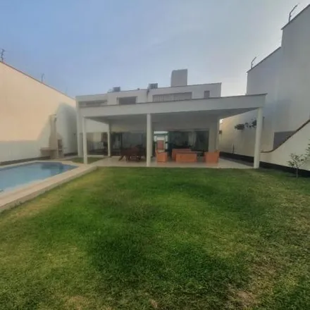 Buy this 4 bed house on Calle 5 in La Molina, Lima Metropolitan Area 15026