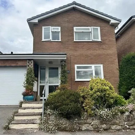 Buy this 3 bed house on Darren View in Crickhowell, NP8 1DU
