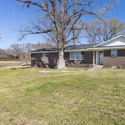 Image 2 - 598 East Cook Street, Eustace, Henderson County, TX 75124, USA - House for sale