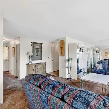 Image 1 - 2512 West 16th Street, New York, NY 11214, USA - Condo for sale