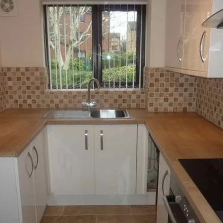 Rent this 2 bed apartment on Courtlands Close in Courtlands, WD24 5GN