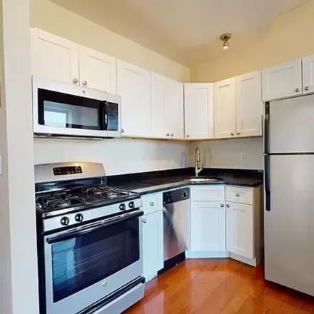 Rent this 3 bed apartment on 1 West 127th Street in New York, NY 10027