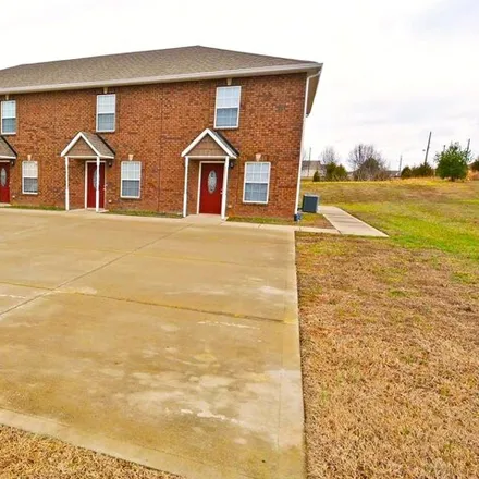 Image 2 - 355 Lansinger Lane, Clarksville, TN 37042, USA - House for rent