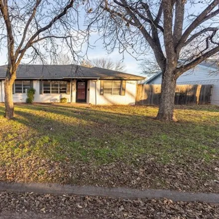 Buy this 4 bed house on 1745 Meadowbrook Drive in Abilene, TX 79603