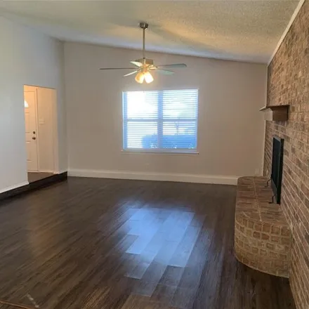 Image 4 - 548 Erikson Trail, Irving, TX 75060, USA - House for rent