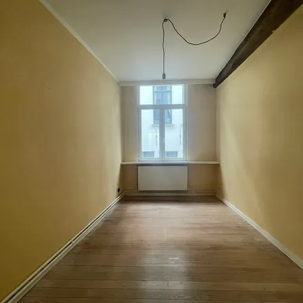 Rent this 1 bed apartment on Grote Goddaard 31-33 in 2000 Antwerp, Belgium