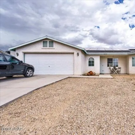 Buy this 3 bed house on 1644 Privateer Drive in Lake Havasu City, AZ 86404