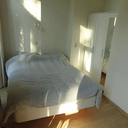Rent this 1 bed apartment on Luther in Avenue de la Brabançonne - Brabançonnelaan, 1000 Brussels