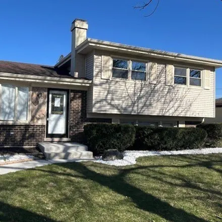Rent this 3 bed house on 505 Wingate Drive in Schaumburg, IL 60193