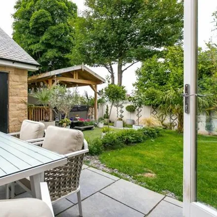 Image 5 - Connaught Court, Harrogate, HG1 2EQ, United Kingdom - Townhouse for sale