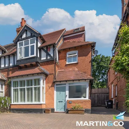 Rent this 5 bed duplex on Grosvenor Road in Harborne, B17 9AN