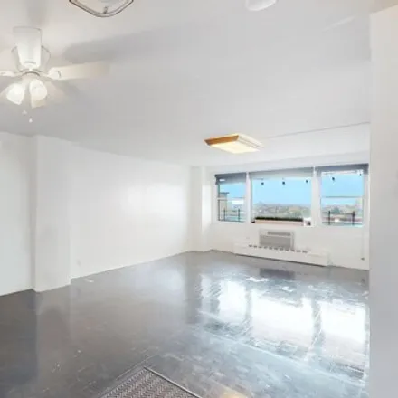 Image 2 - 1055 East 34th Street, New York, NY 11210, USA - Apartment for sale