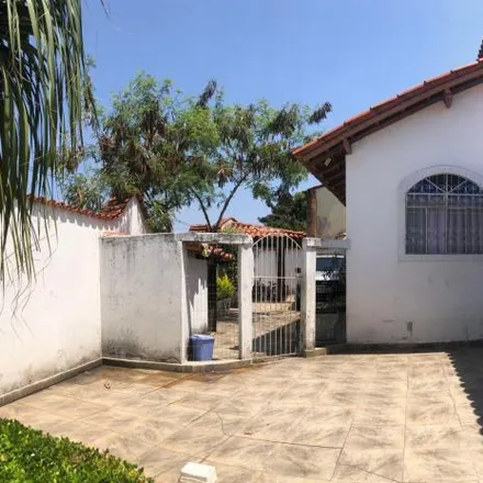 Buy this 3 bed house on Rua José Luiz Brito in São Benedito, Santa Luzia - MG