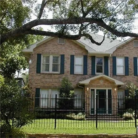 Rent this 2 bed house on 3625 Dunlavy Street in Houston, TX 77006