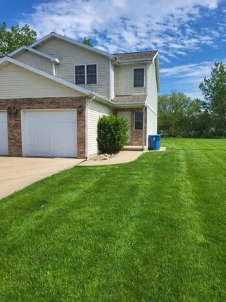 Image 1 - 263 Sunset Boulevard, Oglesby, LaSalle County, IL 61348, USA - Townhouse for rent