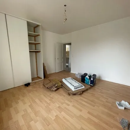 Rent this 2 bed apartment on Les Marnieres in 77610 Crèvecœur-en-Brie, France