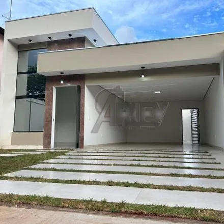 Buy this 3 bed house on Rua Noé Luiz Soares in Major Prates, Montes Claros - MG