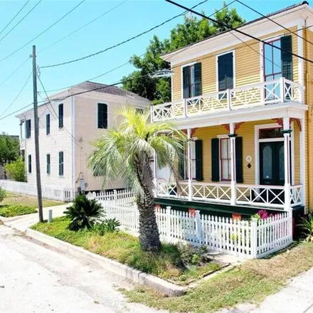 Image 3 - 1015 20th St, Galveston, Texas, 77550 - House for sale