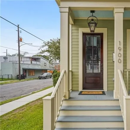 Image 3 - 1906 General Taylor Street, New Orleans, LA 70115, USA - House for sale
