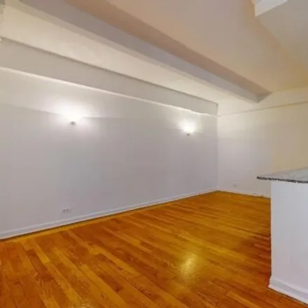 Image 6 - The Mango, 301 East 38th Street, New York, NY 10016, USA - Apartment for rent