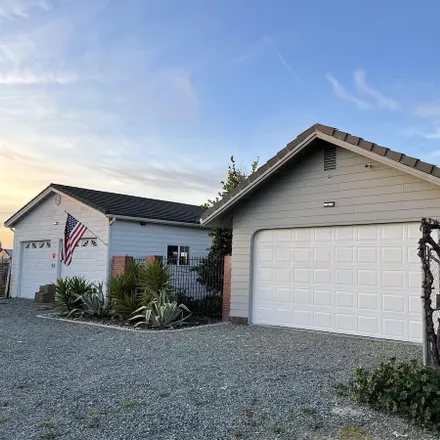 Rent this 3 bed house on 8075 Acampo Rd in Acampo, CA 95220