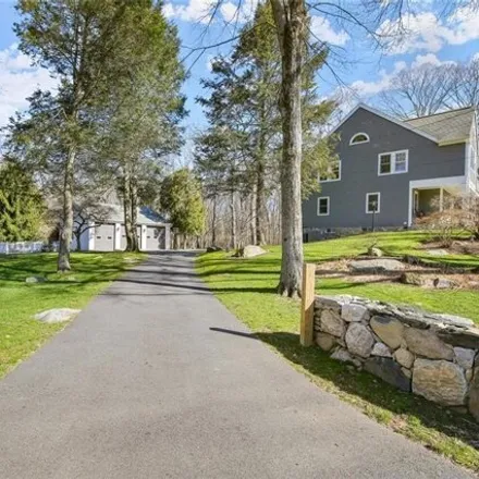 Image 3 - 98 Hack Green Rd, Pound Ridge, New York, 10576 - House for sale