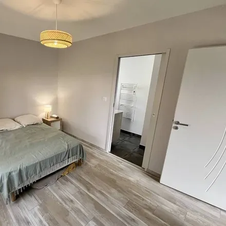 Rent this 4 bed house on Rue des Baines in 40480 Vieux-Boucau-les-Bains, France
