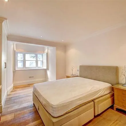 Image 4 - 14 Portland Terrace, London, TW9 1QQ, United Kingdom - Apartment for rent