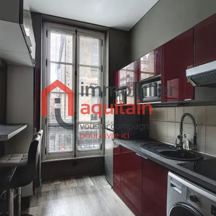 Rent this 3 bed apartment on Palais Rohan in Rue Bouffard, 33000 Bordeaux