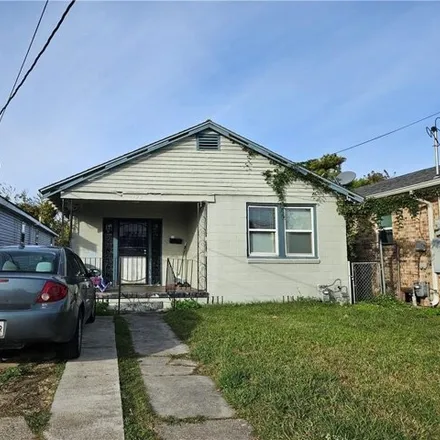 Buy this 3 bed house on 4122 Duplessis Street in New Orleans, LA 70122