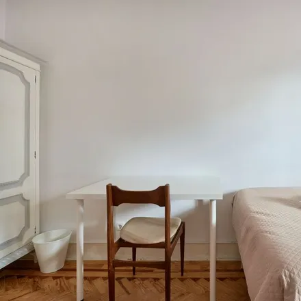 Image 5 - Alameda Dom Afonso Henriques - Room for rent