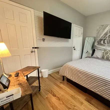 Rent this studio apartment on Queens County in New York, NY