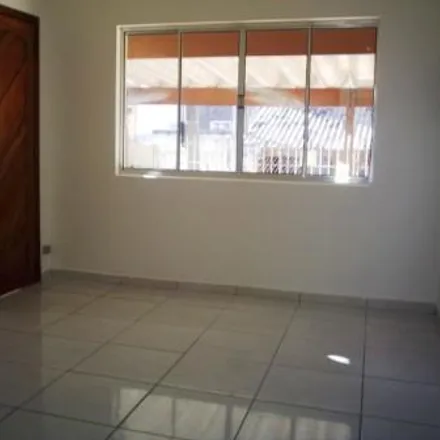 Buy this 2 bed house on Rua Roberto Barros Rocha in Jardim Guaraú, São Paulo - SP