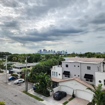 Image 9 - 901 Northeast 18th Avenue, Sunrise Key, Fort Lauderdale, FL 33304, USA - Apartment for rent