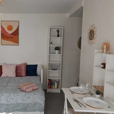 Rent this 1 bed apartment on 78120 Rambouillet