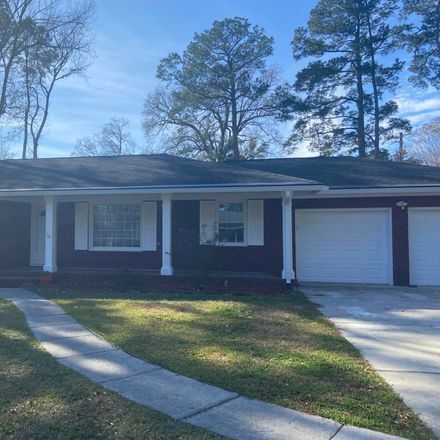 Rent this 3 bed house on 105 Marion Avenue in Goose Creek, Berkeley County