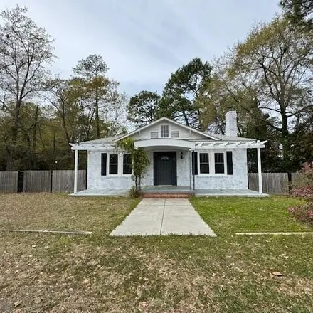 Rent this 3 bed house on 1226 Hayne Avenue Southwest in Aiken, SC 29801