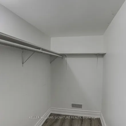 Image 3 - 20 Atkinson Avenue, Toronto, ON M1E 3Y3, Canada - Apartment for rent