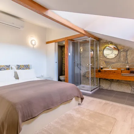 Rent this 2 bed apartment on Parque das Oliveiras in Rua João de Deus, 4400-182 Vila Nova de Gaia