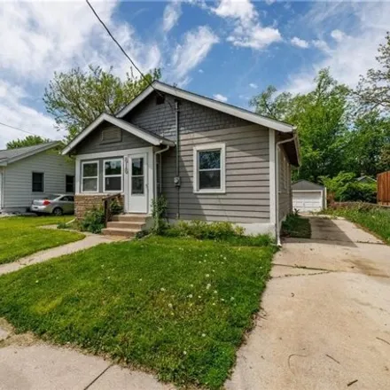 Image 3 - 858 East 24th Street, Des Moines, IA 50317, USA - House for sale