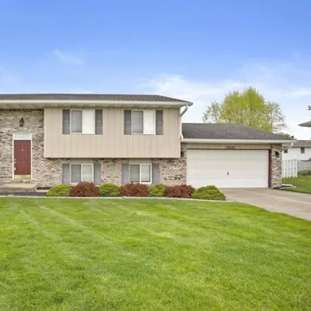 Buy this 4 bed house on 10098 Polk Court in Crown Point, IN 46307