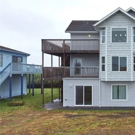 Buy this 4 bed house on 667 Ocean Shores Boulevard Southwest in Ocean Shores, Grays Harbor County