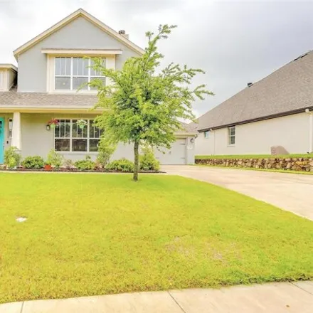 Buy this 4 bed house on 540 Inwood St in Benbrook, Texas